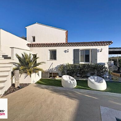 Maison 5 pièces 571000 €