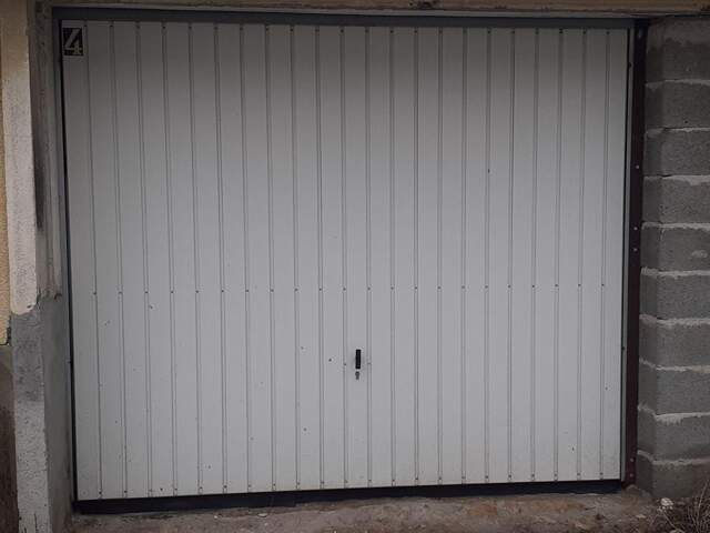 Parking / box Bauge En Anjou 125 m2 — photo du bien