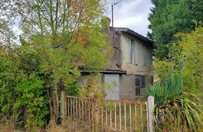 MAISON 120 M² A RENOVER AVEC GARAGE + 850 M² DE TERRAIN — photo 2