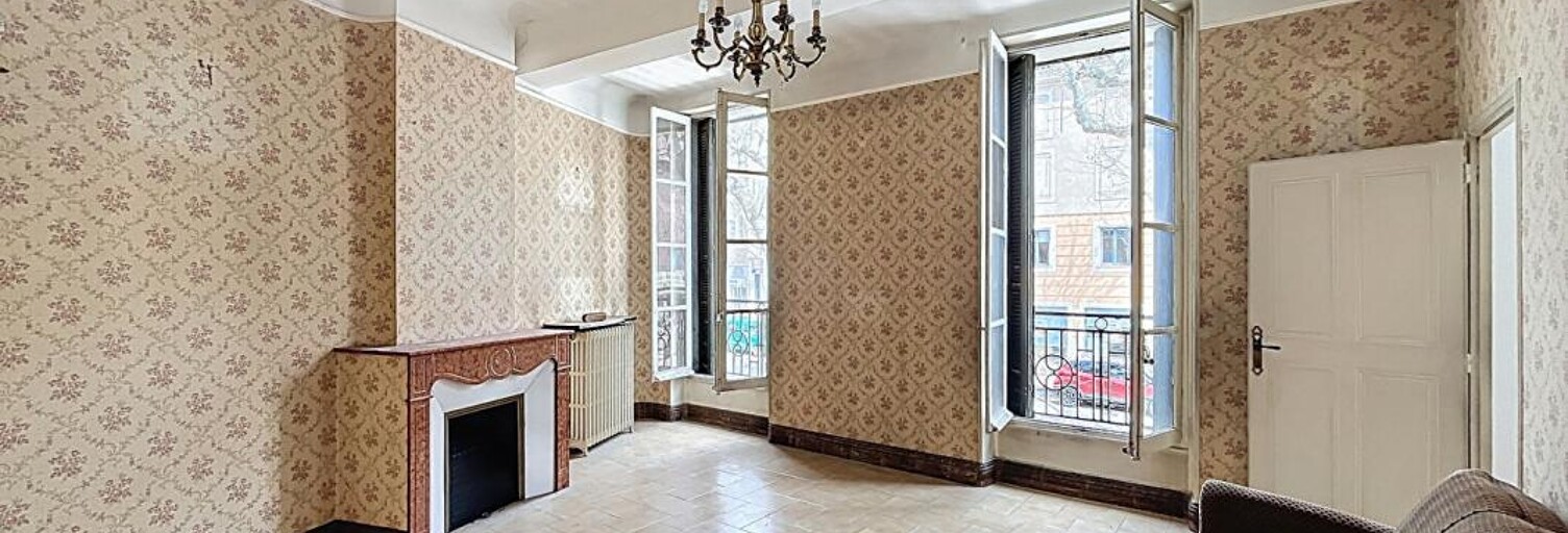 Immeuble  240 m² à vendre à Manosque (04100)