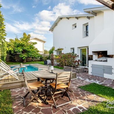 Maison 6 pièces 442000 €