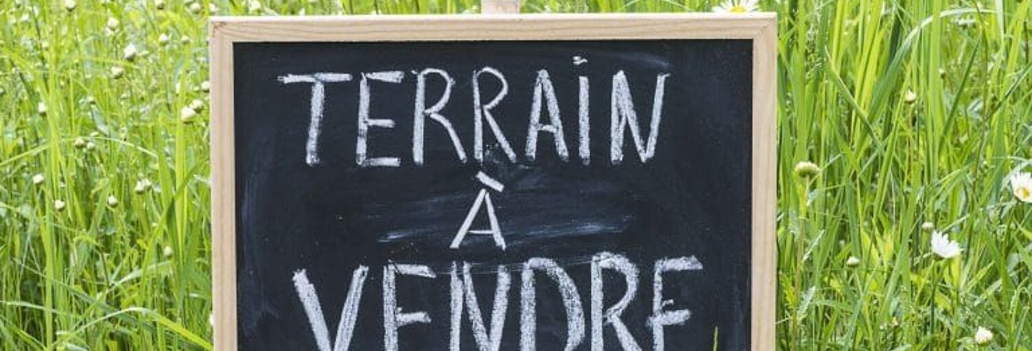 Terrain  850 m² à vendre à Saint-Pierre-d'Irube (64990)