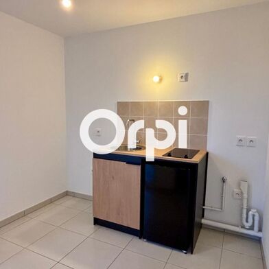 Appartement 1 pièces 780 €