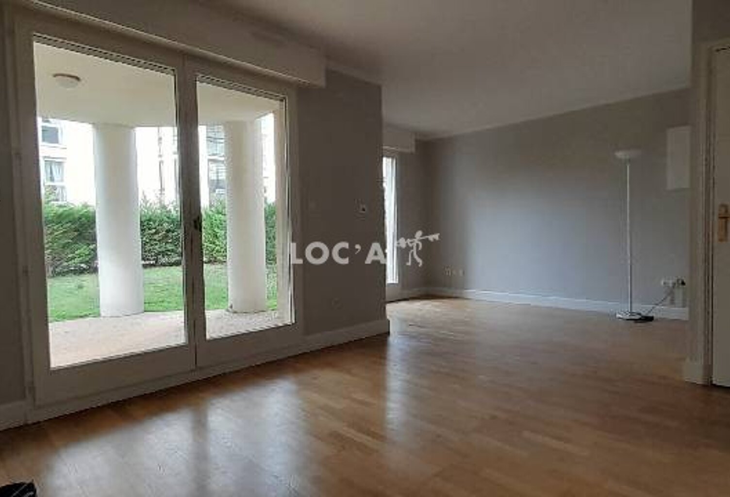 Studio dans résidence séniors — photo 1