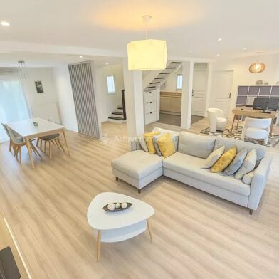 Maison 6 pièces 415000 €