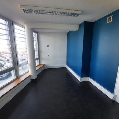 Bureau 1 pièces 430 €