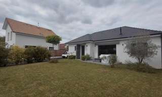 Maison 5 Pièces 94 m² à louer à Lons (64140)