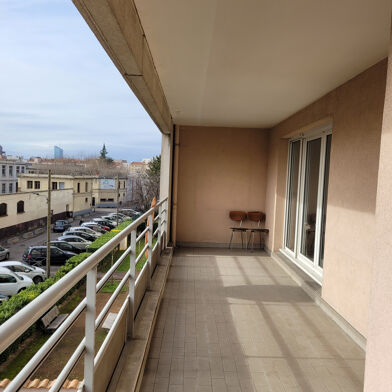 Appartement 4 pièces 1300 €