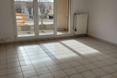 Appartement 4 pièces 1300 €