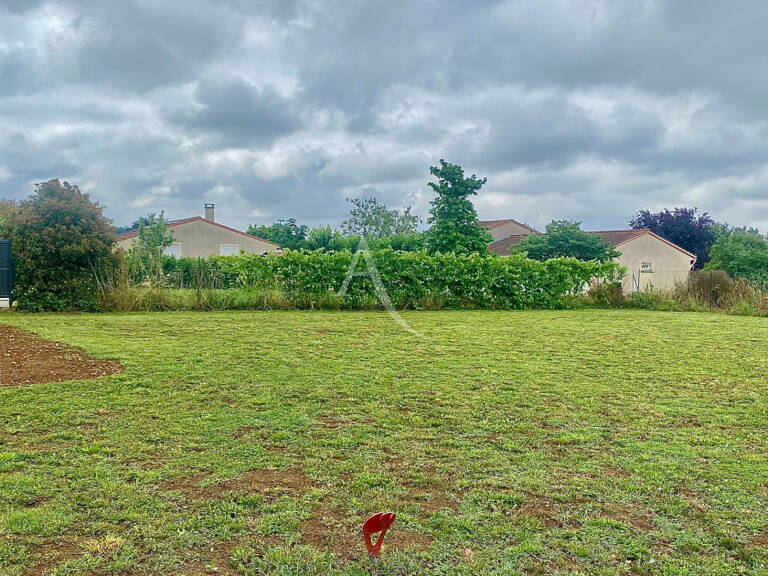 LAGRAVE, Terrain de 640 m² — photo 1