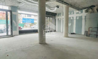 Commerce  212 m² à louer à Cagnes-sur-Mer (06800)