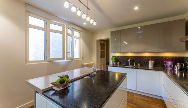 Villa / Maison 13 pièces  à vendre Pau 64000