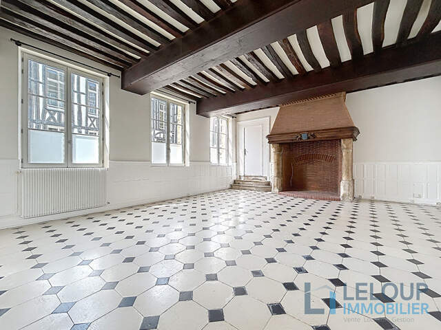 Appartement 3 pièces 90 m² avec stationnement - Rouen gare / square Verdrel — photo du bien