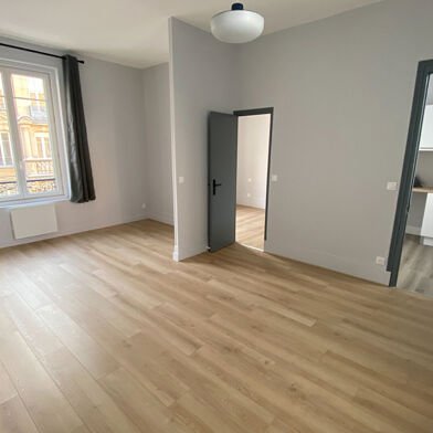 Appartement 2 pièces 600 €