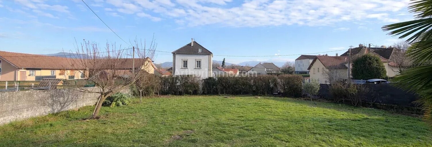 Terrain  285 m² à vendre à Les Avenières Veyrins-Thuellin (38630)