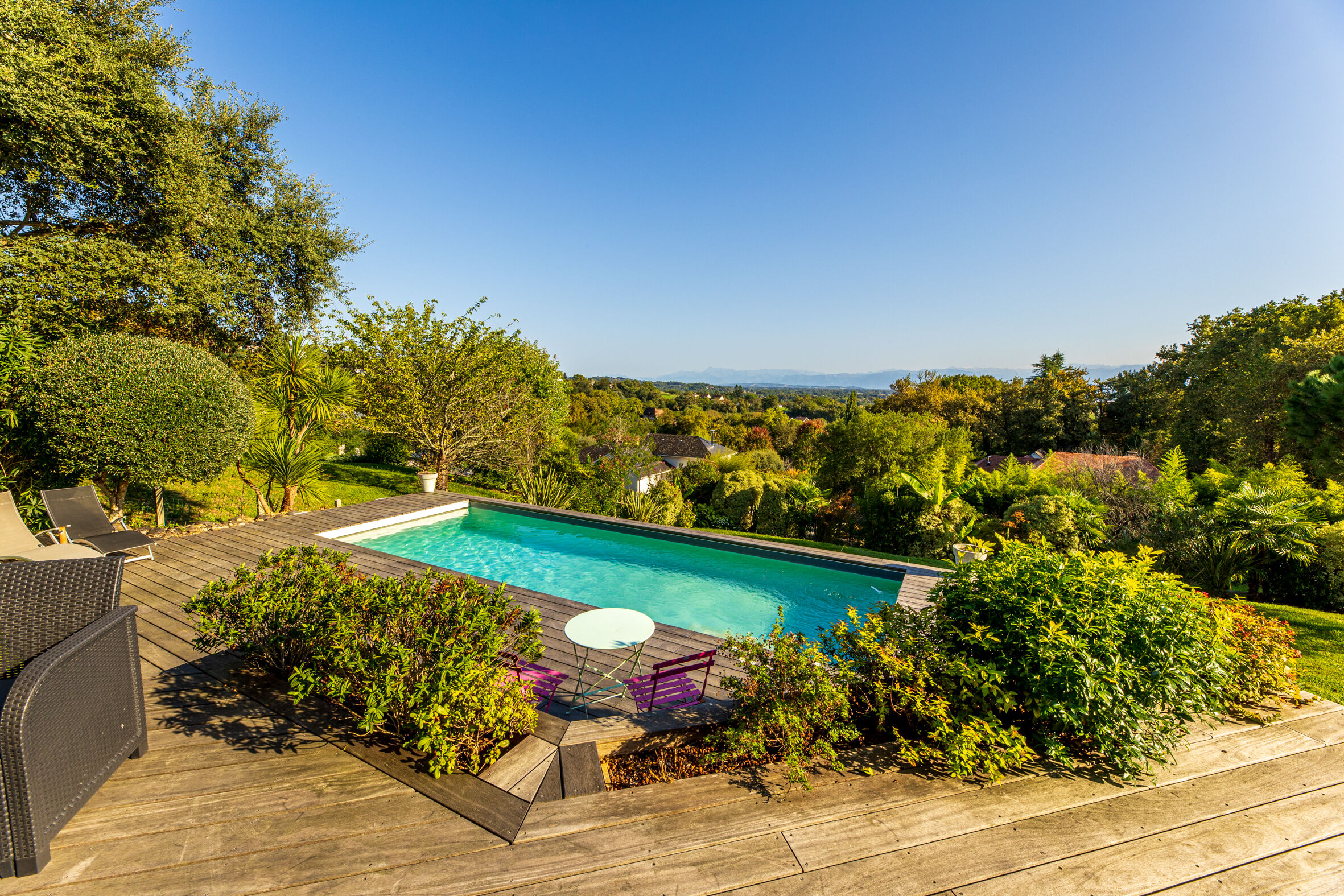 Villa / Maison  T6 à vendre Serres-Castet 64121