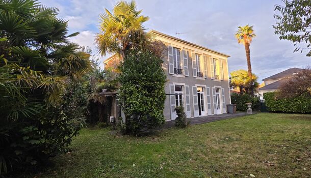 Villa / Maison 7 pièces  à vendre Pau 64000