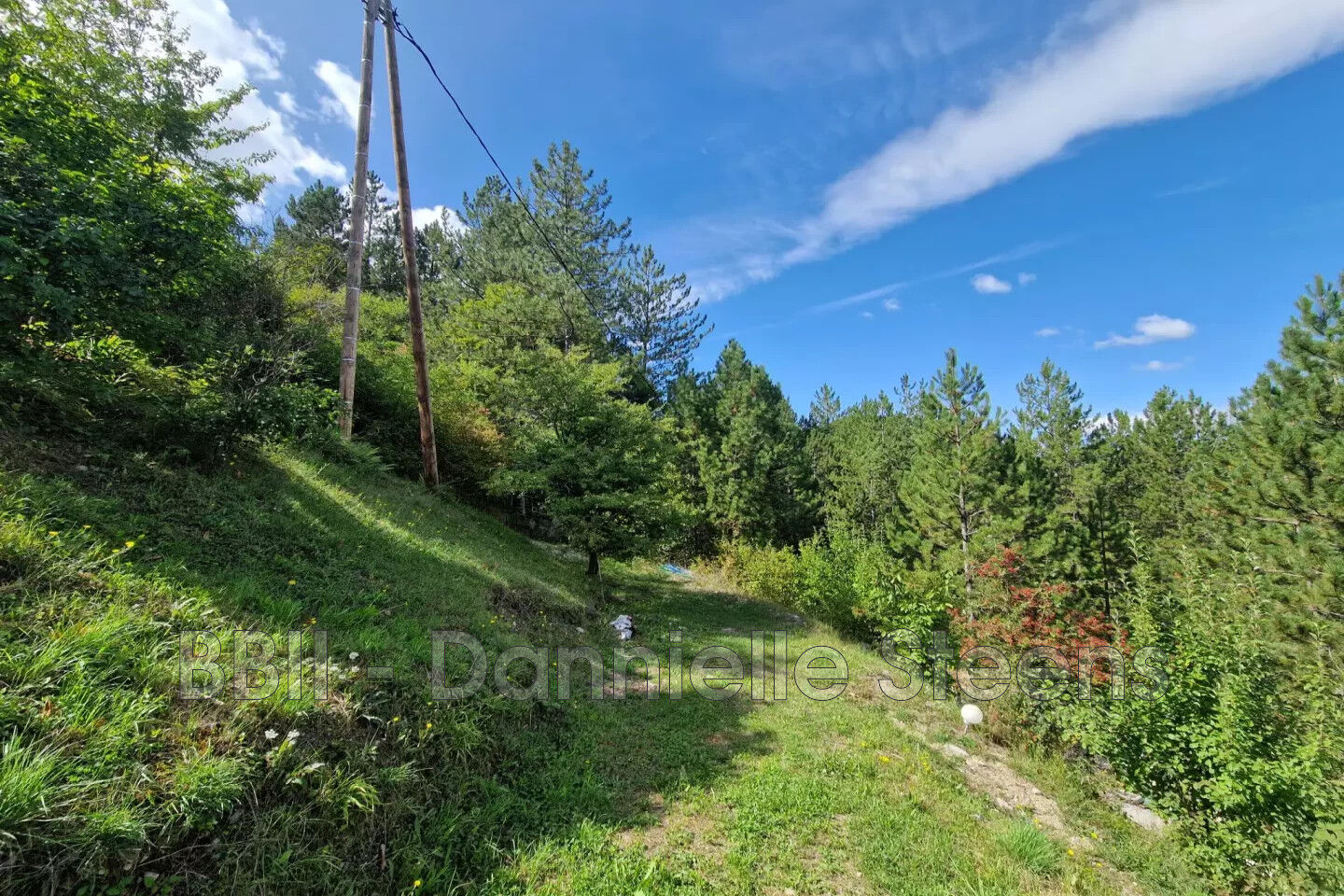 Villa / Maison  T6 à vendre Rémuzat 26510