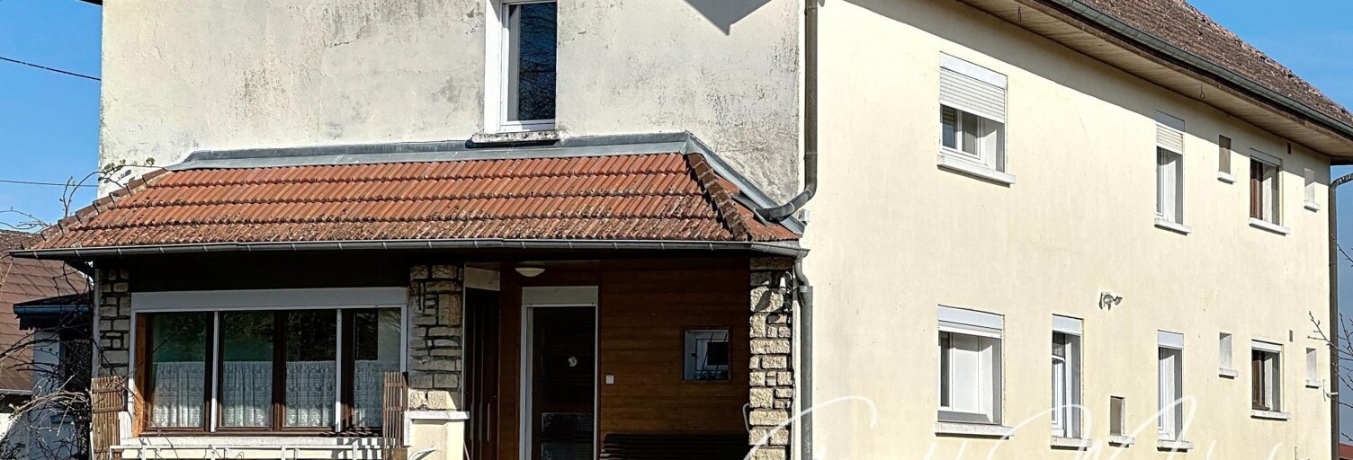 Maison 11 Pièces 277 m² à vendre à Villers-Farlay (39600)