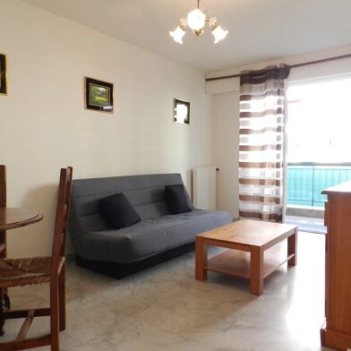 Appartement 1 pièces 650 €