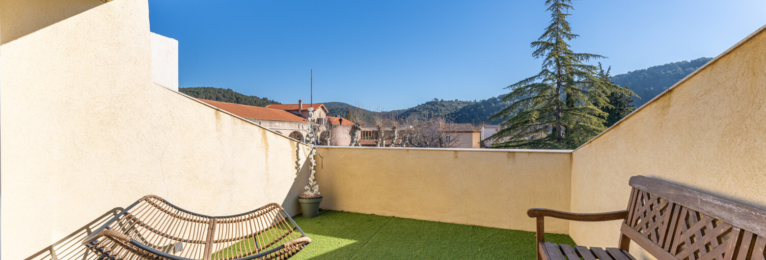 Maison 5 Pièces 103 m² à vendre à Saint-Zacharie (83640)