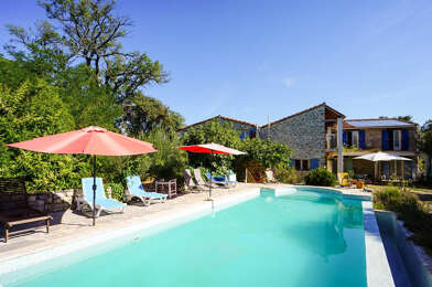 Maison 10 pièces 679000 €