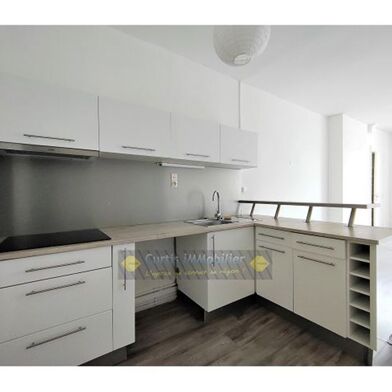 Appartement 3 pièces 570 €