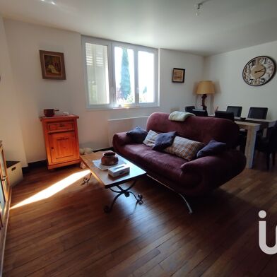 Appartement 4 pièces 114000 €