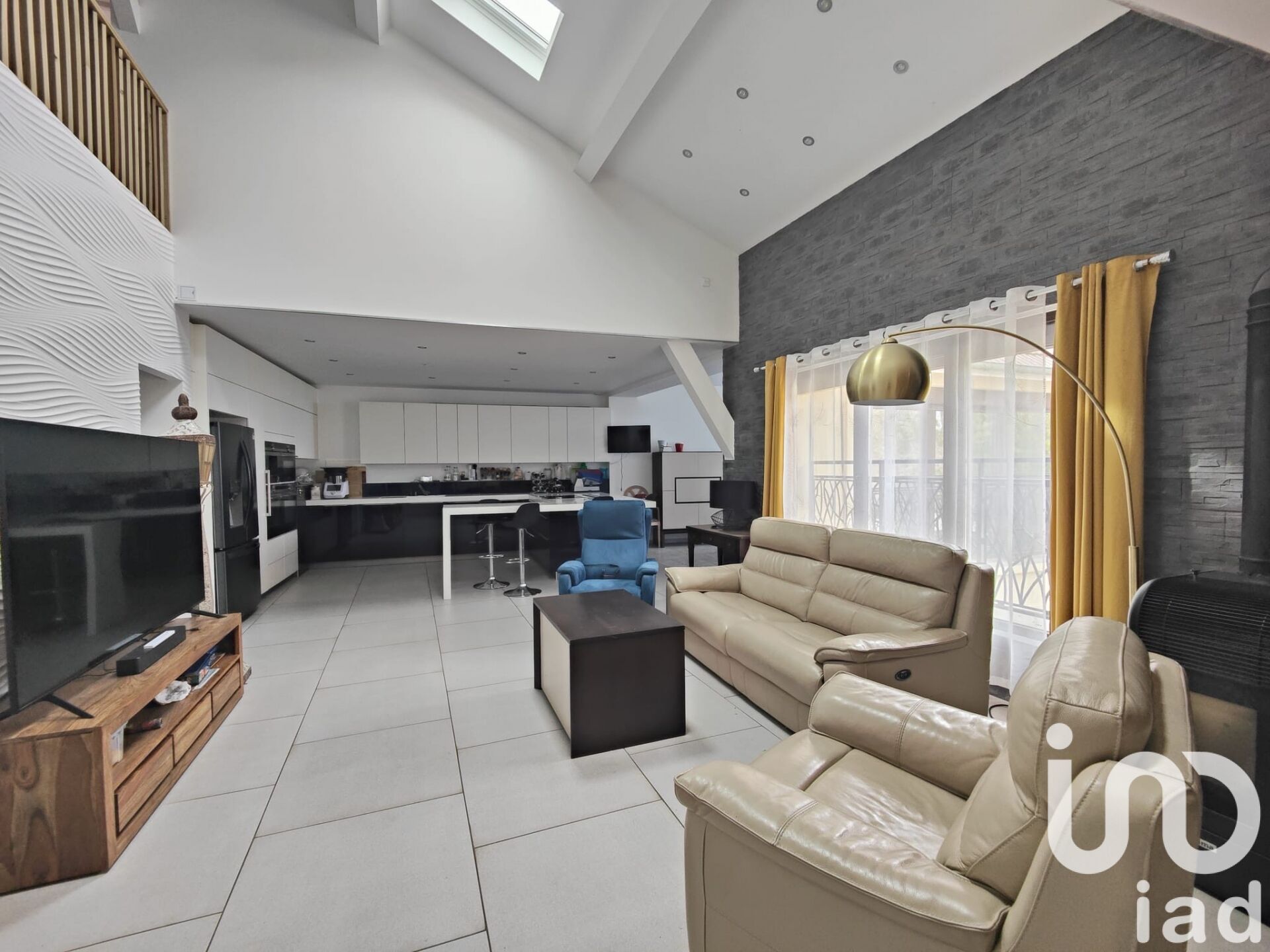 Vente Maison/villa 7 pièces - Photo 2