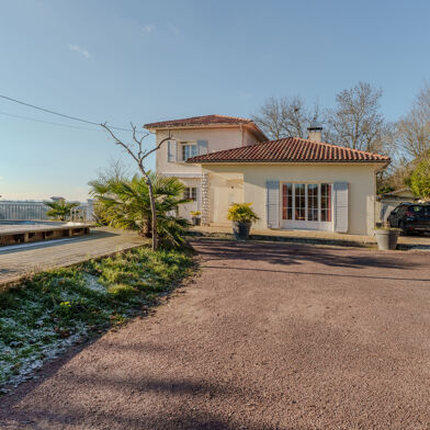 Maison 5 pièces 349900 €