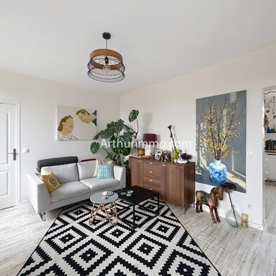 Appartement 4 pièces 249000 €