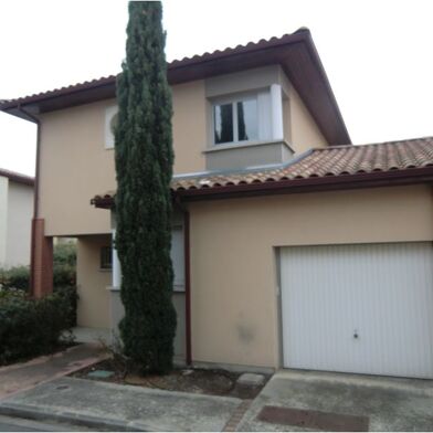 Maison 4 pièces 1079 €