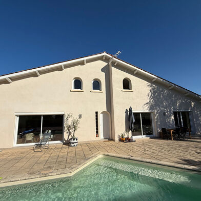 Maison 8 pièces 396000 €