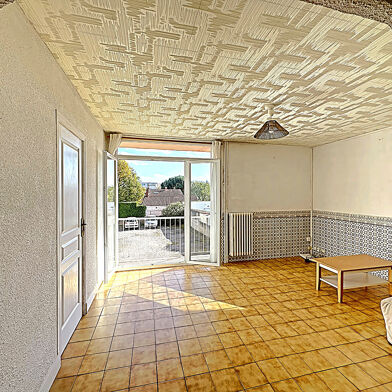 Appartement 4 pièces 162000 €