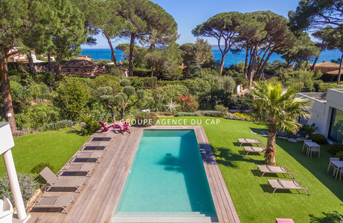 À VENDRE VILLA CONTEMPORAINE VUE MER DE PLAIN PIED TERRAIN PLAT PISCINE ET JACUZZI SALLE DE SPORT ET DOUBLE GARAGE , À GRIMAUD À PIEDS DES PLAGES — photo 2