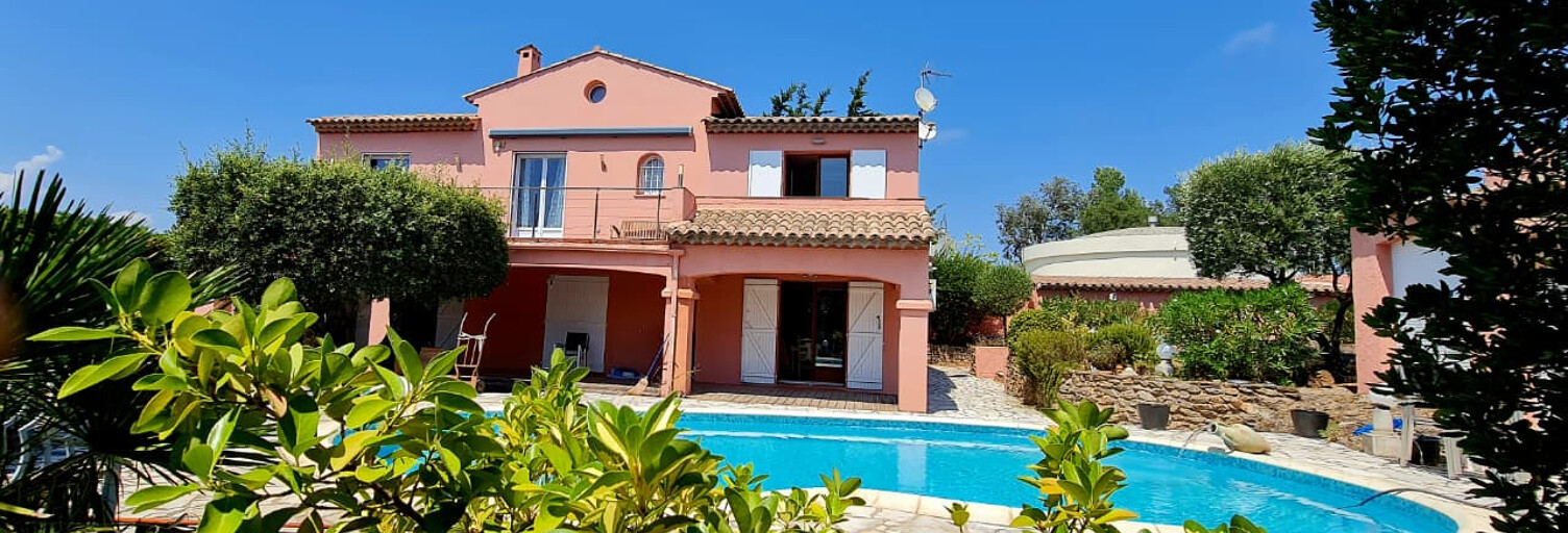 Maison 4 Pièces 180 m² à vendre à Roquebrune-sur-Argens (83380)