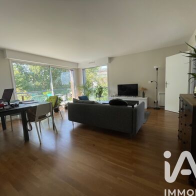 Appartement 4 pièces 1300 €