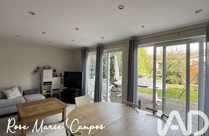 Vente Maison/villa 11 pièces — photo 2
