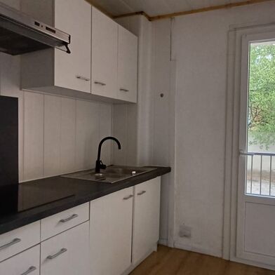 Appartement 4 pièces 49000 €