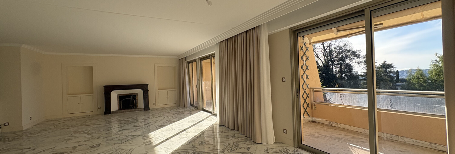 Appartement 4 Pièces 154 m² à vendre à Nice (06100)