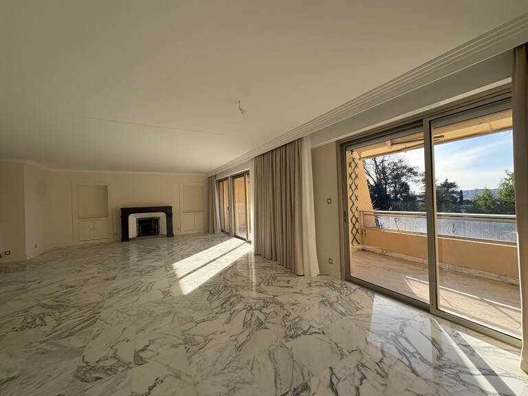 APPARTEMENT 4 PIECES 154 m2 NICE 06100 CIMIEZ — photo 1