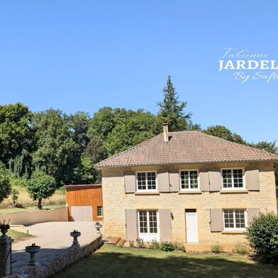 Maison 8 pièces 373000 €