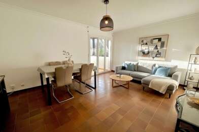 Appartement 3 pièces 127500 €