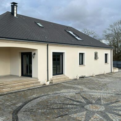 Maison 7 pièces 542500 €