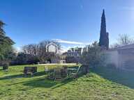 Maison de plain-pied rénovée avec piscine et dépendance — photo 3