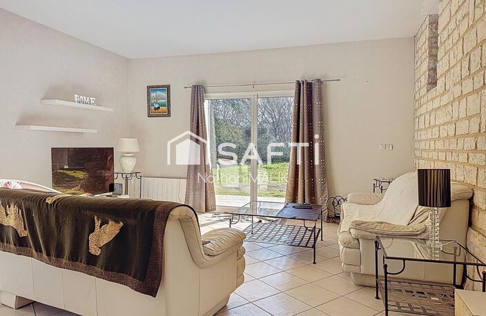 Maison de plain-pied rénovée avec piscine et dépendance — photo 5