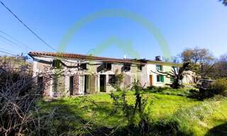 Maison 8 Pièces 350 m² à vendre à Léoville (17500)