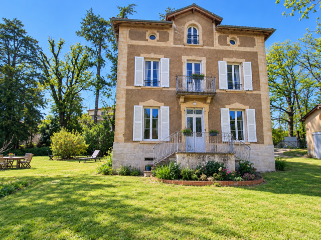 À Vendre   Maison Bourgeoise de 167 m2 — photo du bien