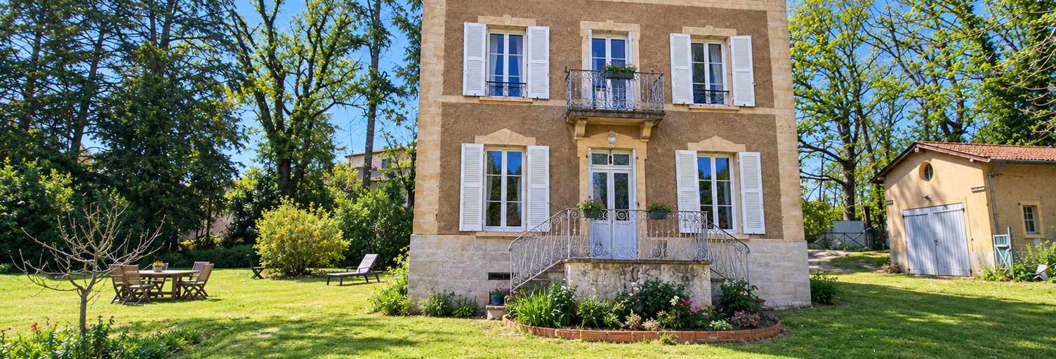 Maison 8 Pièces 167 m² à vendre à Charbonnières-les-Bains (69260)