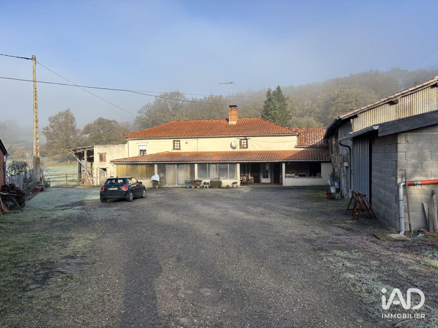 Vente Maison/villa 4 pièces - Photo 2